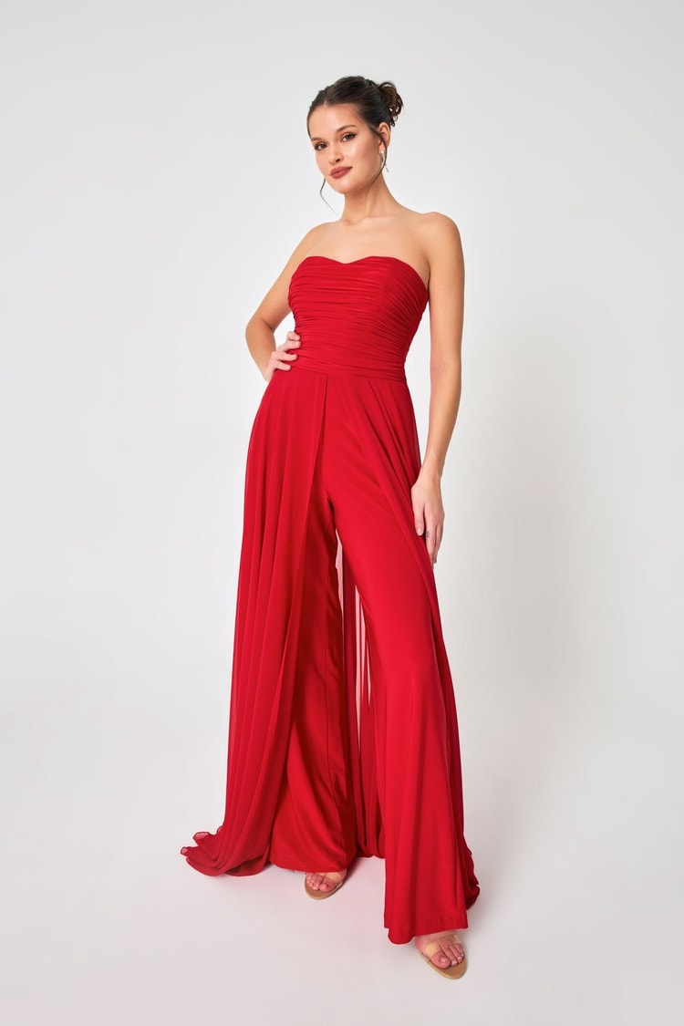 Kırmızı Straplez Drape  Ve Tül Detaylı Abiye Elbise Kadın Kategorisiz modelleri