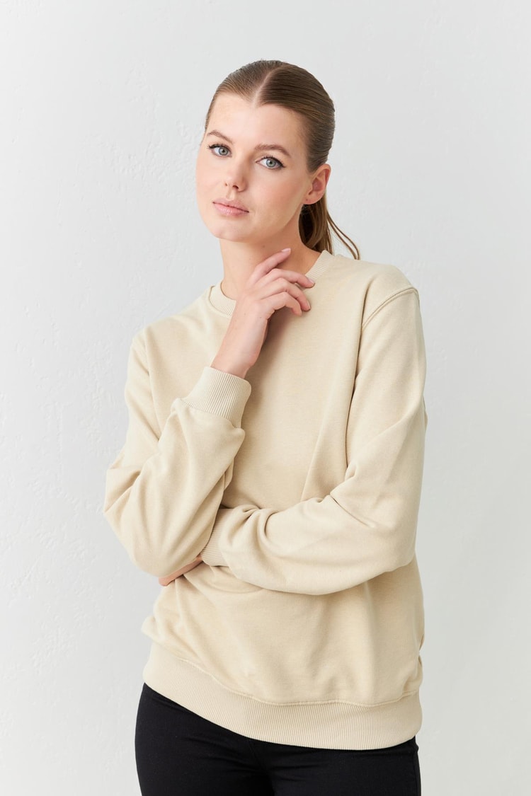 Koyu Bej Basic Bisiklet Yaka Uzun Kollu Sweatshirt Kadın Sweatshirt modelleri