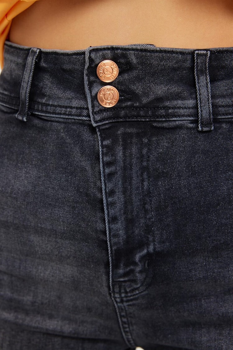 Koyu Gri Klasik Kesim Bol Paça Jean Pantolon Kadın Jean modelleri