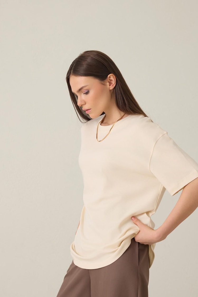 Krem %100 Pamuklu Bisiklet Yaka Basic Kısa Kollu T-Shirt Kadın T-Shirt modelleri