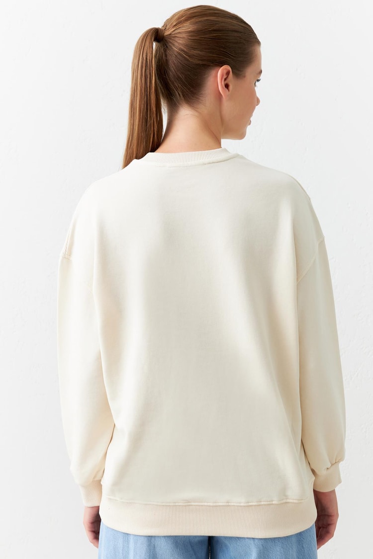 Krem Baskı Ve Bisiklet Yaka Uzun Kollu Omuz Detaylı Sweatshirt Kadın Kategorisiz modelleri