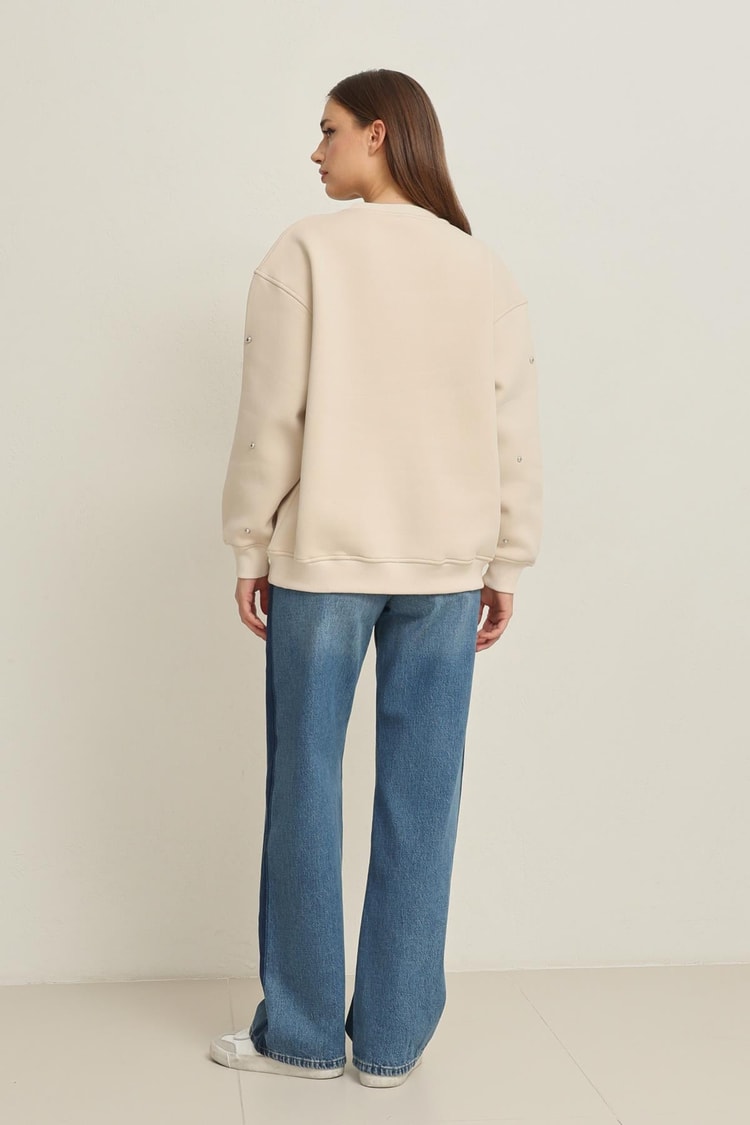 Krem Bisiklet Yaka Taş Detaylı Uzun Kollu Sweatshirt Kadın Kategorisiz modelleri