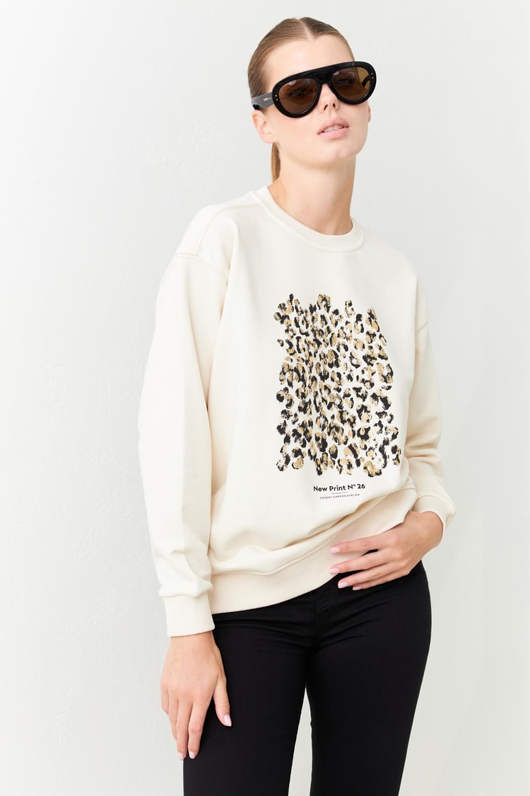 Krem Bisiklet Yaka Uzun Kollu Sweatshirt  Kadın Kategorisiz modelleri