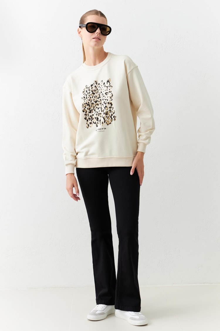 Krem Bisiklet Yaka Uzun Kollu Sweatshirt  Kadın Kategorisiz modelleri