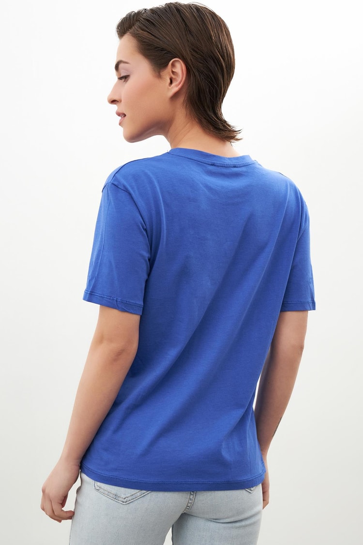 Mavi Bisiklet Yaka Düz T-Shirt Kadın T-Shirt modelleri