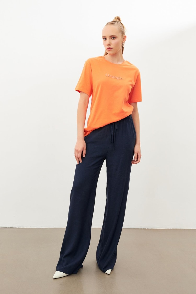 Oranj Kabartmalı Bisiklet Yaka T-Shirt Kadın T-Shirt modelleri