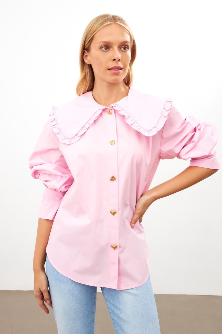 Pembe Yaka Ve Düğme Detaylı Uzun Kollu Gömlek Kadın Gömlek modelleri