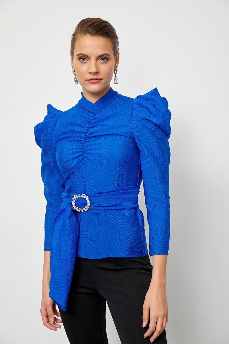 Saks Dik Yaka Kuşaklı Truvakar Kol Bluz Kadın Bluz modelleri