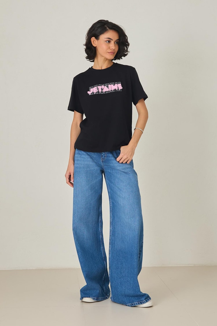Siyah %100 Pamuklu Bisiklet Yaka Baskı Detaylı T-Shirt Kadın Kategorisiz modelleri