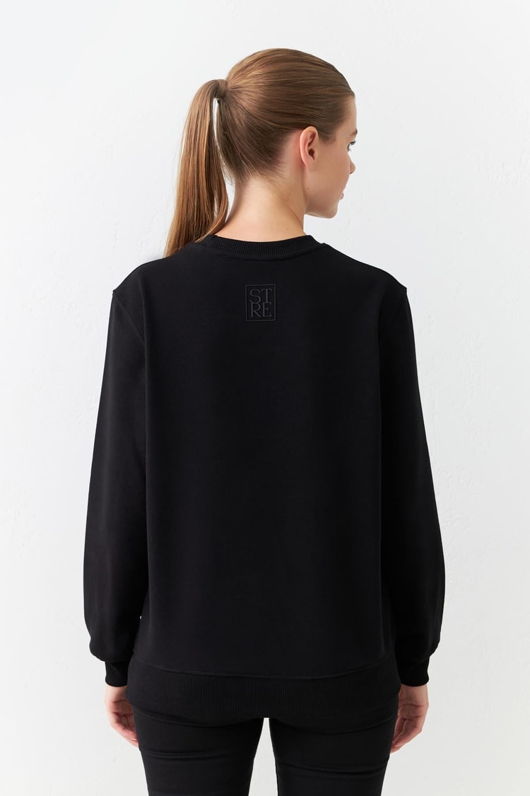 Siyah Basic Bisiklet Yaka Uzun Kollu Sweatshirt Kadın Kategorisiz modelleri