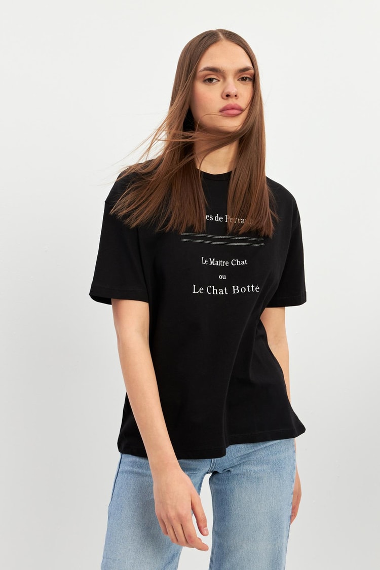 Siyah Baskı Detaylı Bisiklet Yaka Basic T-Shirt Kadın T-Shirt modelleri
