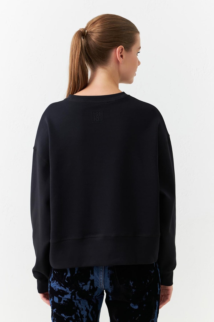 Siyah Bisiklet Yaka Uzun Kollu Sweatshirt Kadın Kategorisiz modelleri