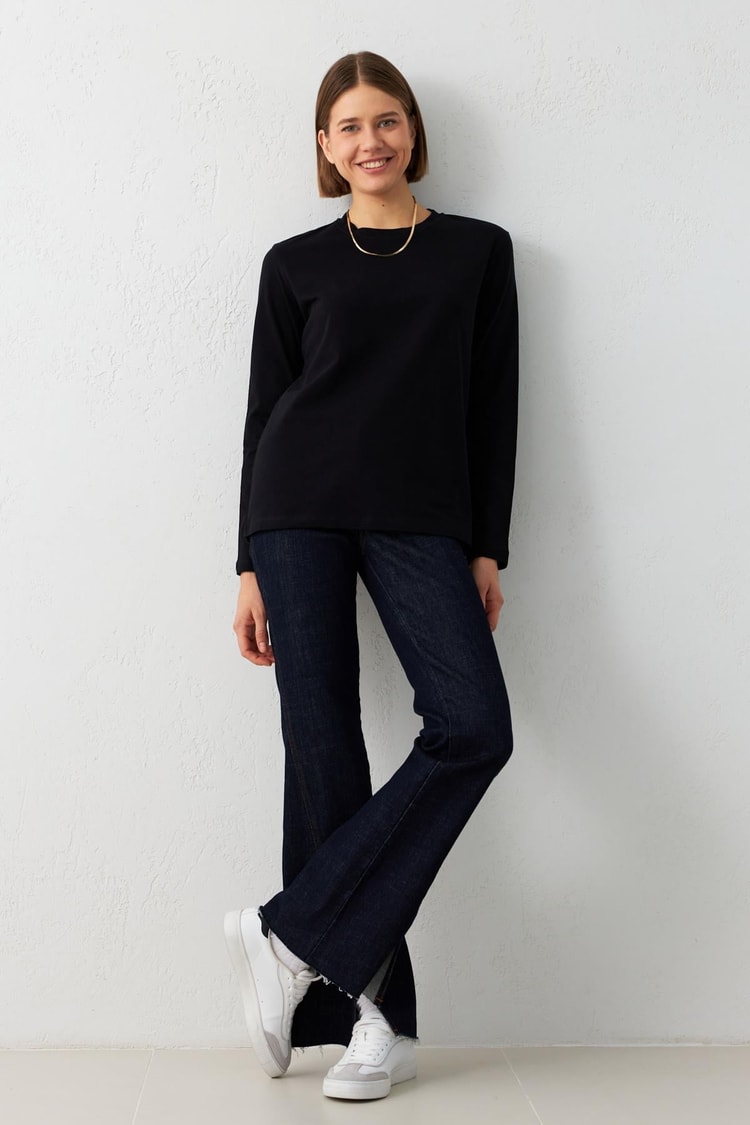 Siyah Bisiklet Yaka Uzun Kollu Sweatshirt Kadın Kategorisiz modelleri