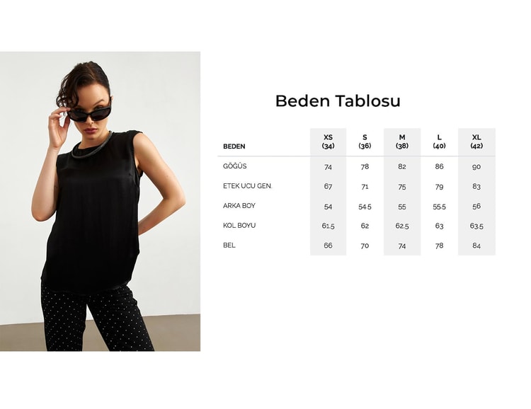 Siyah Boyun Taş Detaylı Bluz  Kadın Bluz modelleri