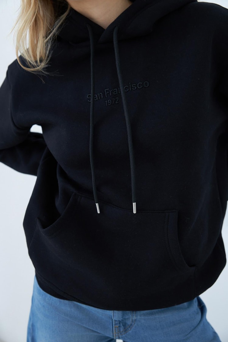 Siyah Cep Ve Kapşon Detaylı Sweat Shirt Kadın Kategorisiz modelleri