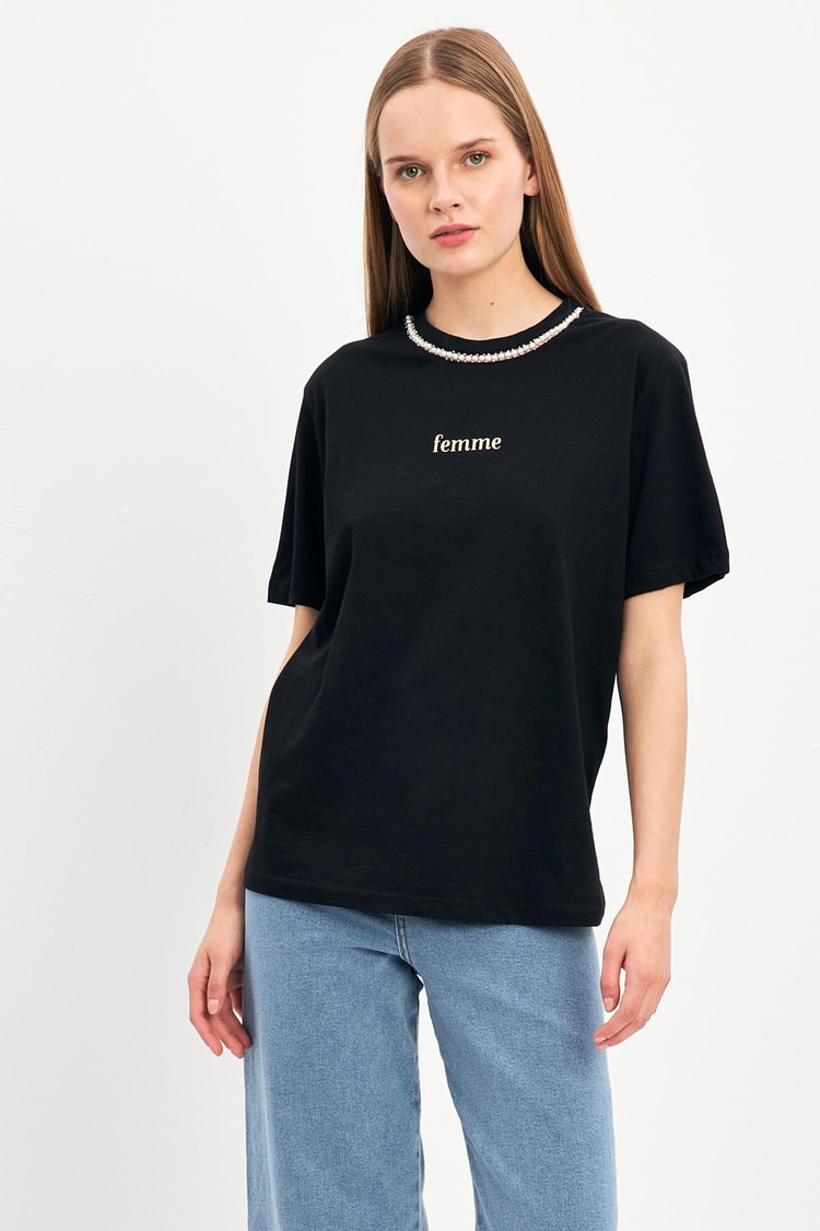 Siyah Mini Baskı Ve Taş Detaylı Bisiklet Yaka Kısa Kollu T-Shirt Kadın Kategorisiz modelleri