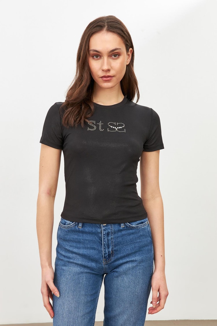 Siyah Taşlı Kısa Kollu T-Shirt Kadın T-Shirt modelleri