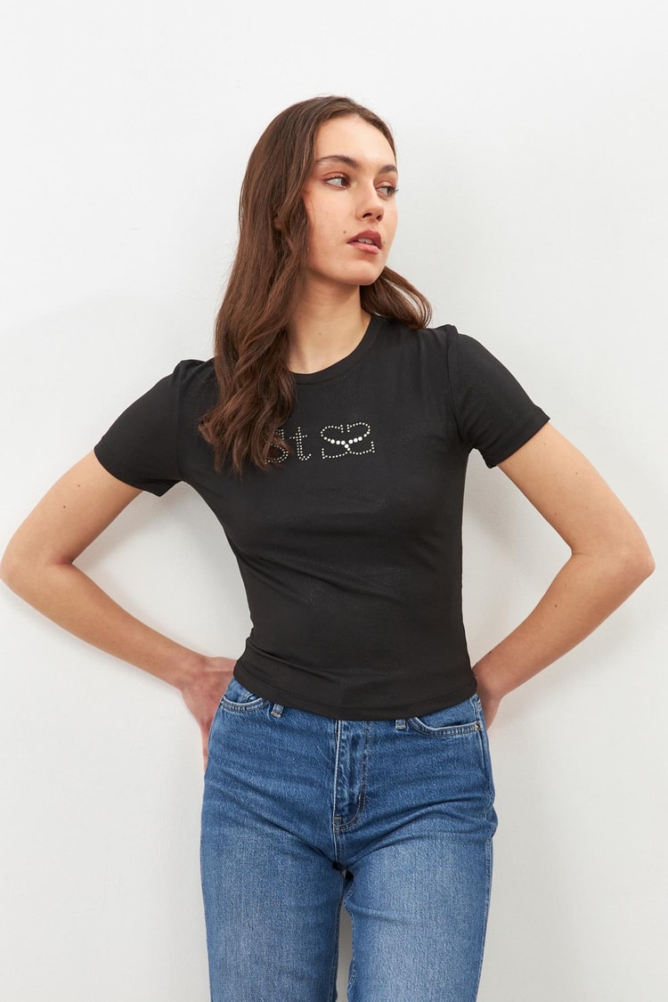 Siyah Taşlı Kısa Kollu T-Shirt Kadın T-Shirt modelleri