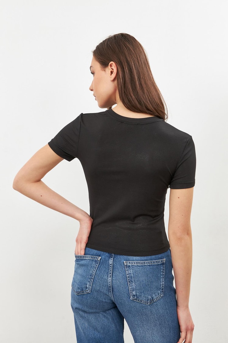 Siyah Taşlı Kısa Kollu T-Shirt Kadın T-Shirt modelleri