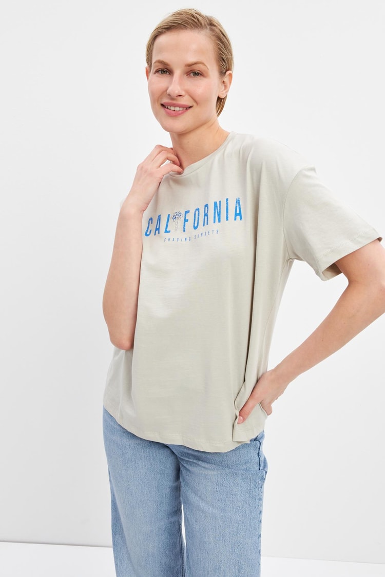 Taş Kısa Kollu Baskılı Bisiklet Yaka T-Shirt Kadın Kategorisiz modelleri