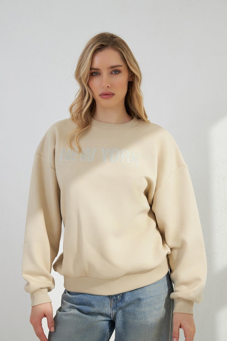 Taş Sim Ve Baskı Detaylı Bisiklet Yaka Uzun Kollu Sweatshirt Kadın Kategorisiz modelleri