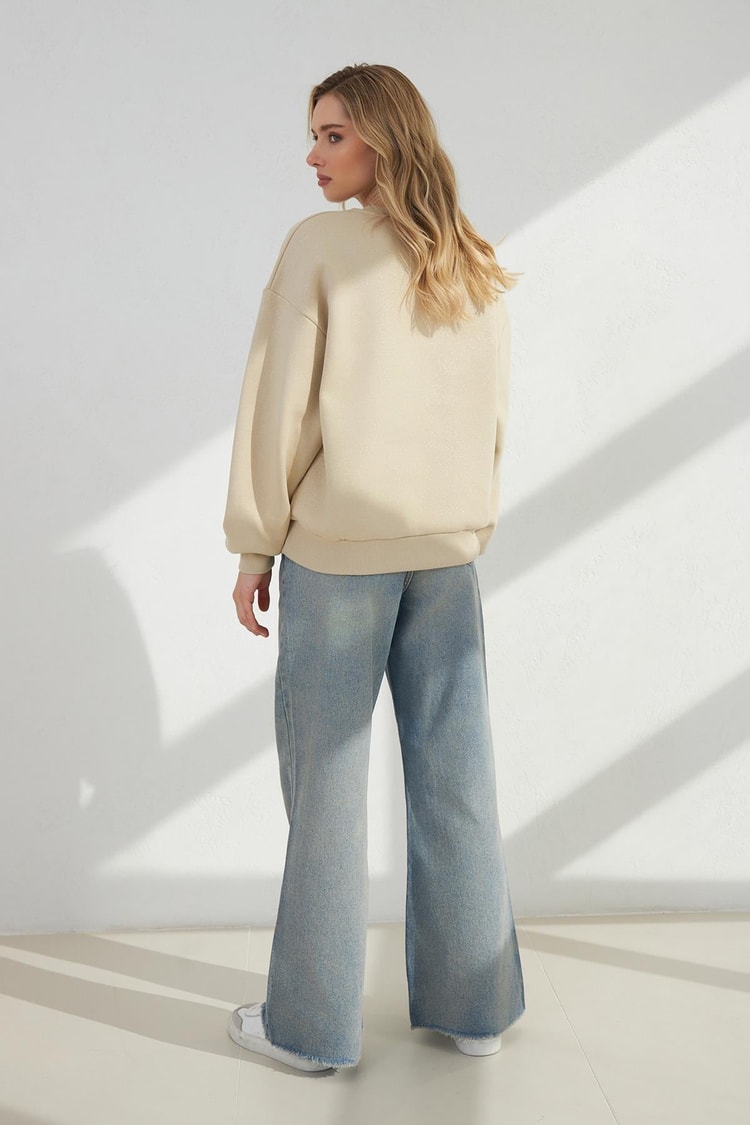 Taş Sim Ve Baskı Detaylı Bisiklet Yaka Uzun Kollu Sweatshirt Kadın Kategorisiz modelleri
