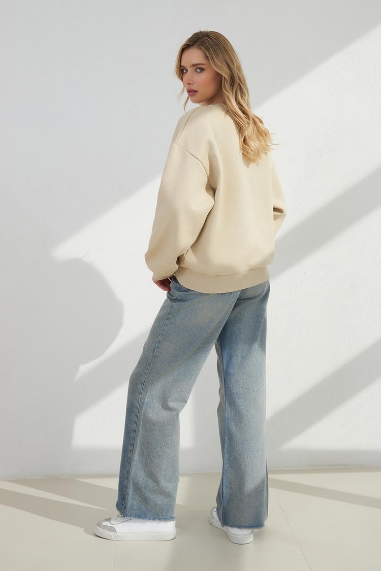 Taş Sim Ve Baskı Detaylı Bisiklet Yaka Uzun Kollu Sweatshirt Kadın Kategorisiz modelleri