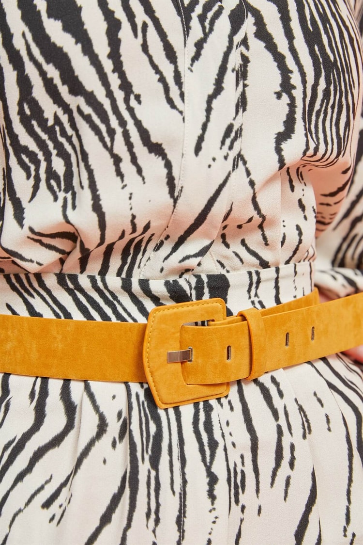 Siyah-Bej Kemerli Zebra Desen TulumST060S28143001