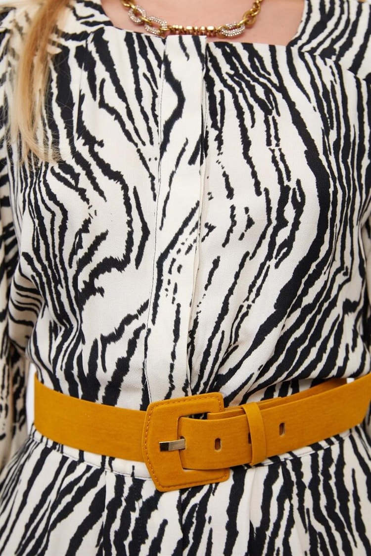 Siyah-Beyaz Kemerli Zebra Desen TulumST060S28143001