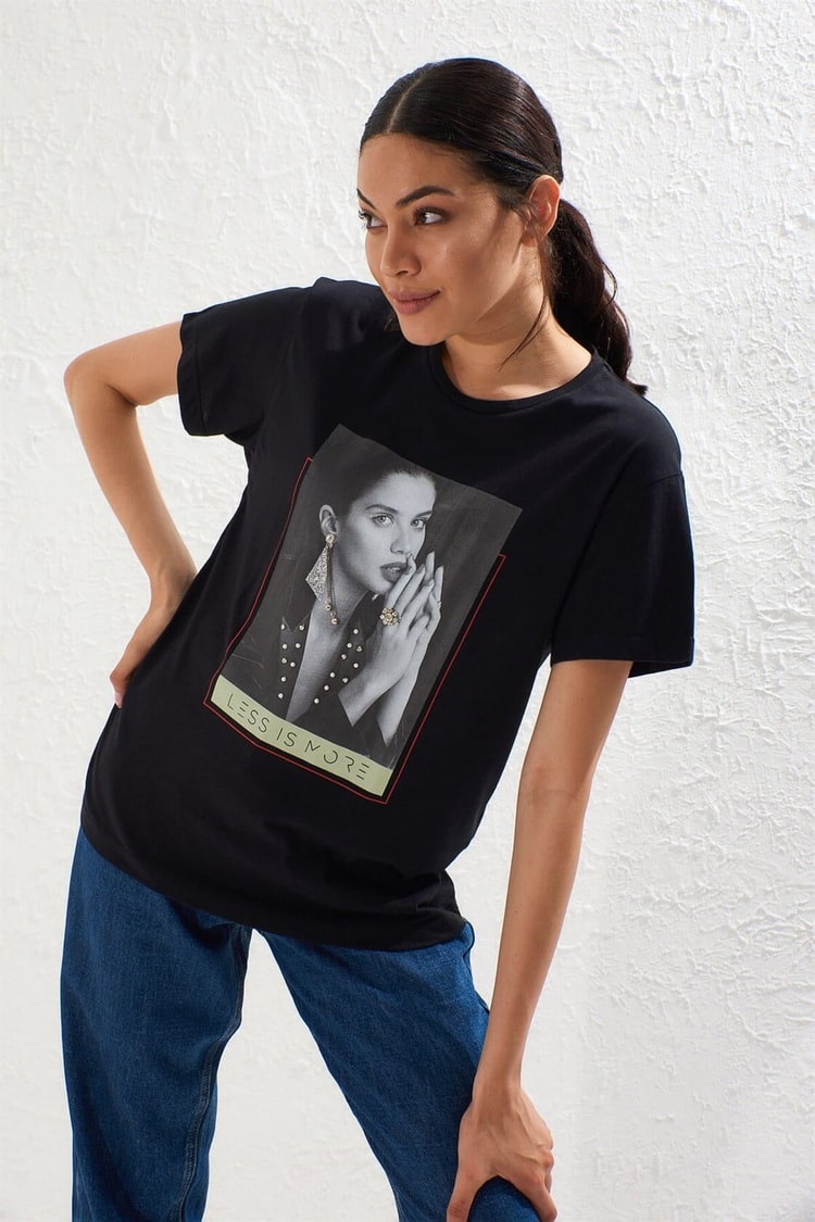 Siyah Bisiklet Yaka Baskılı Kısa Kol T-ShirtST050S7112807