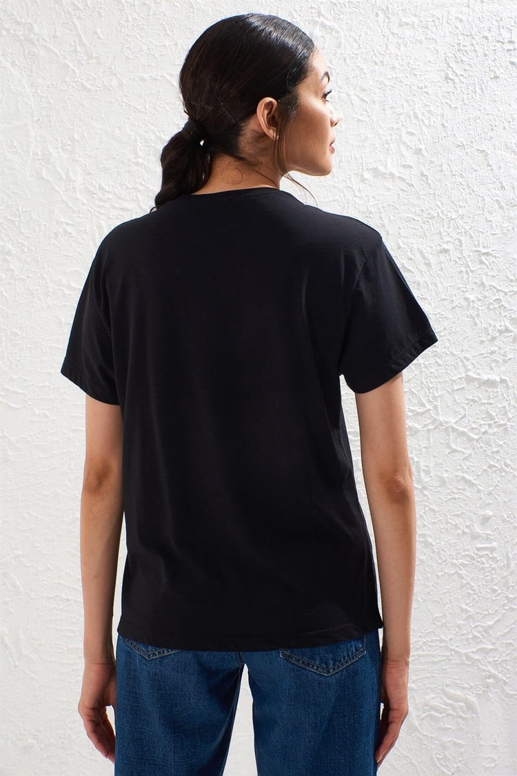 Siyah Bisiklet Yaka Baskılı Kısa Kol T-ShirtST050S7112807