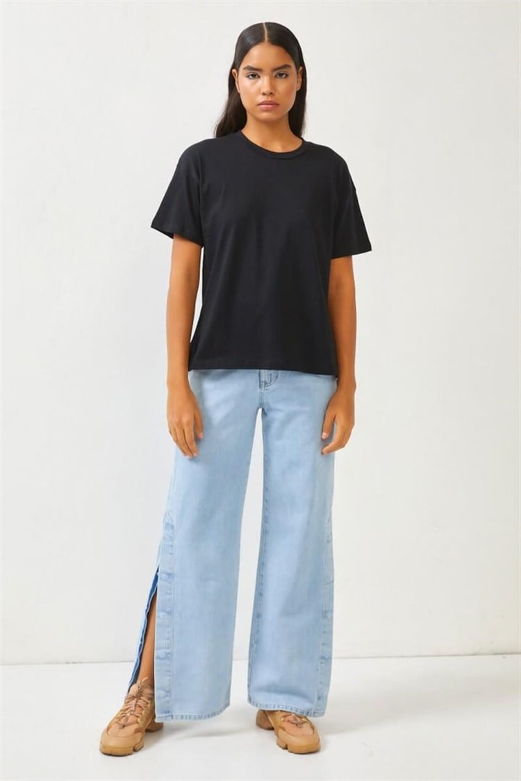 Siyah Bisiklet Yaka Oversize T-ShirtST060S71270002