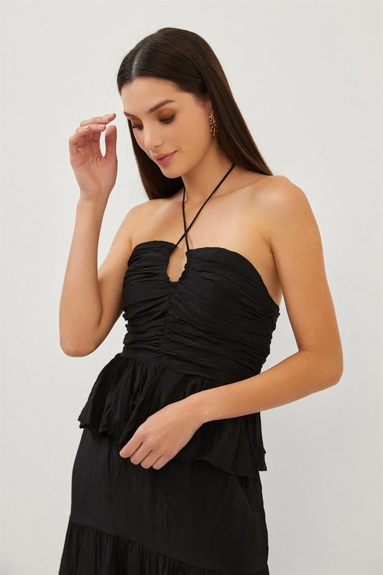 Siyah Boyundan Bağlamalı Drape Detaylı Fırfırlı ElbiseST070S40155901