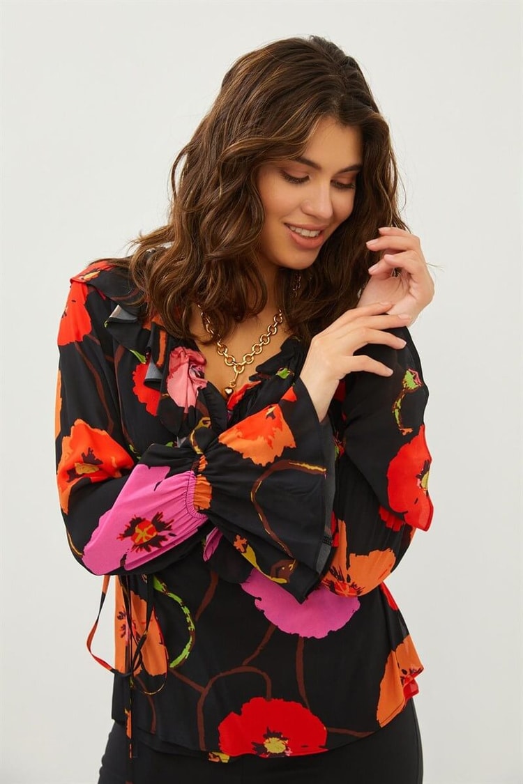 Siyah Floral Desen Anvelop BluzST060S30676001