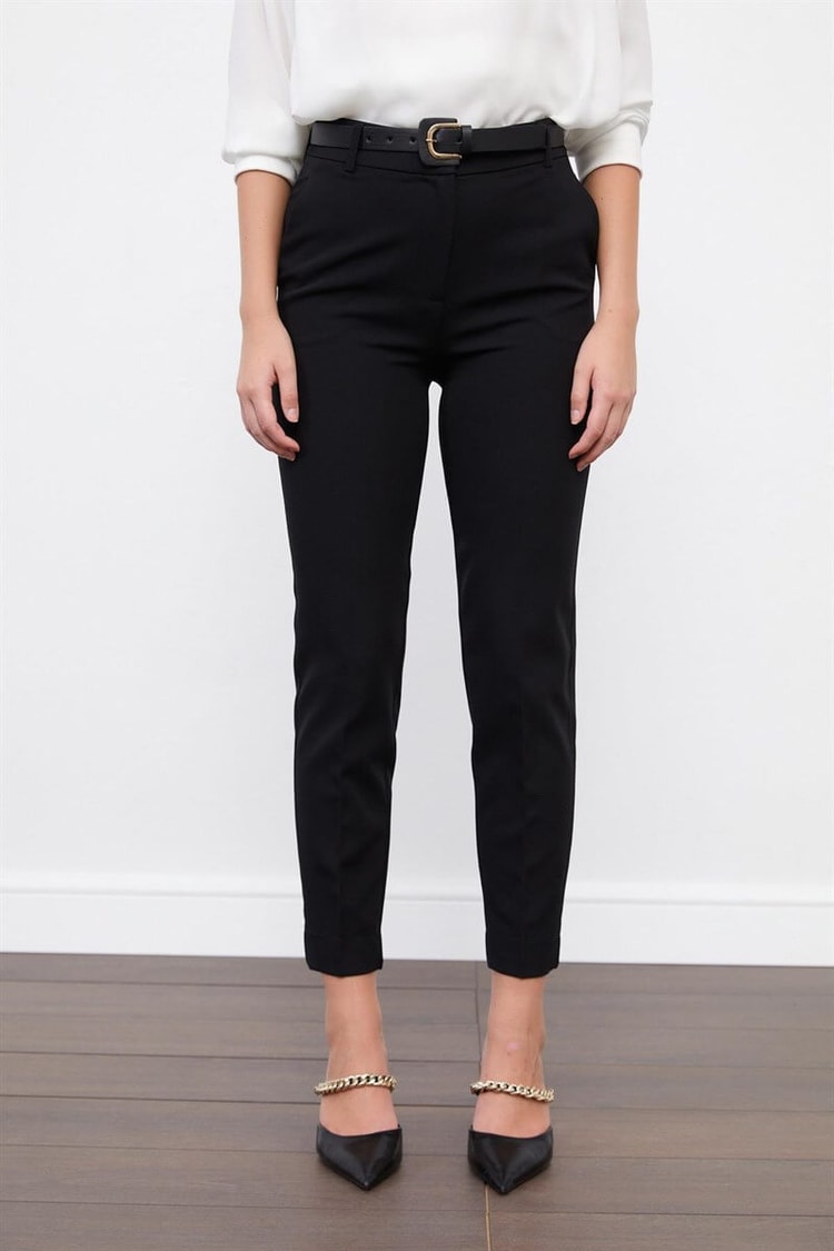Siyah Kemerli Kumaş PantolonST060S20384003