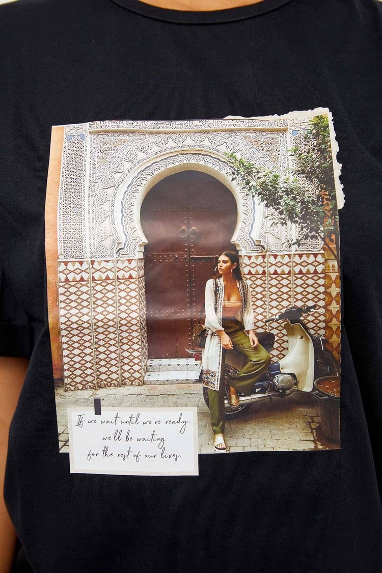 Siyah Kısa Kol Baskılı T-ShirtST060S71243001
