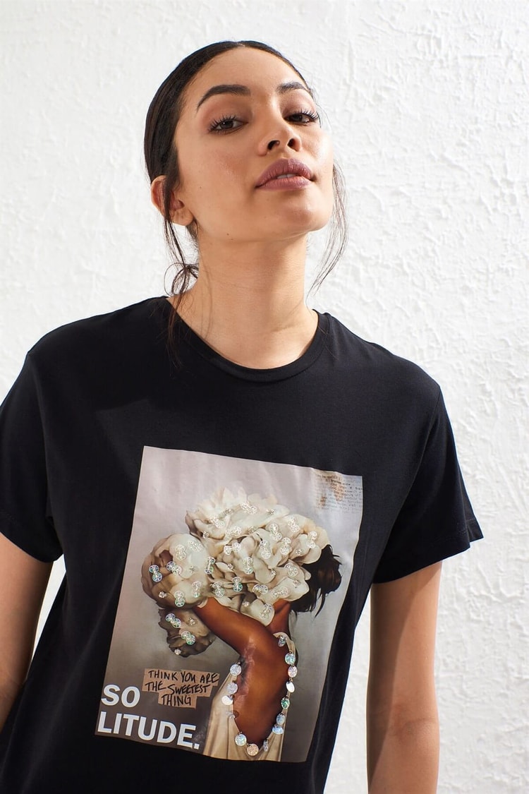 Siyah Kısa Kol Bisiklet Yaka Baskılı T-ShirtST050S7112803