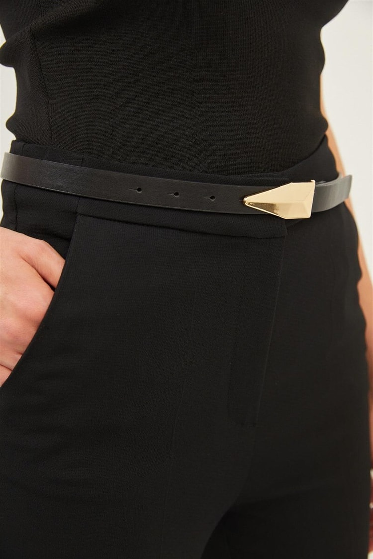 Siyah Yüksek Bel Kumaş PantolonST060S20556001