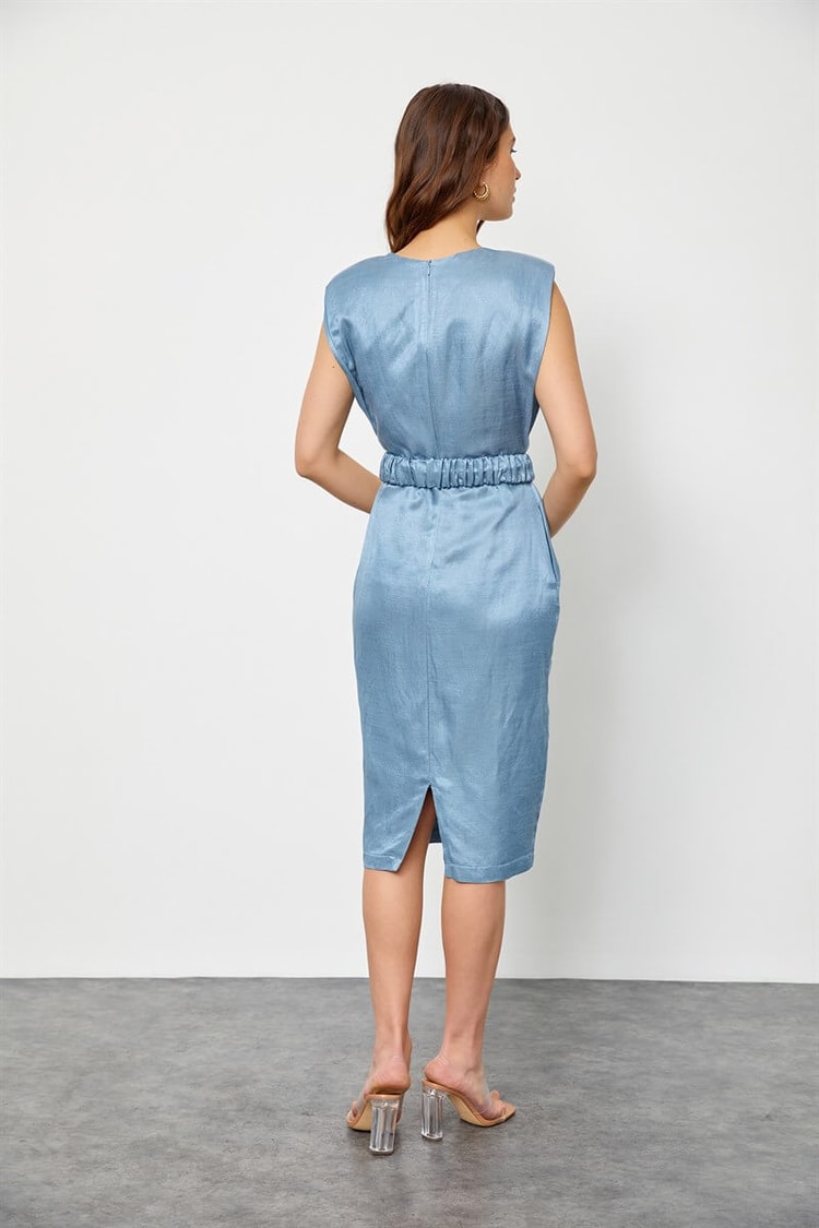 Tozlu Mavi Keten Rayon Kemerli Parlak ElbiseST060S4097601
