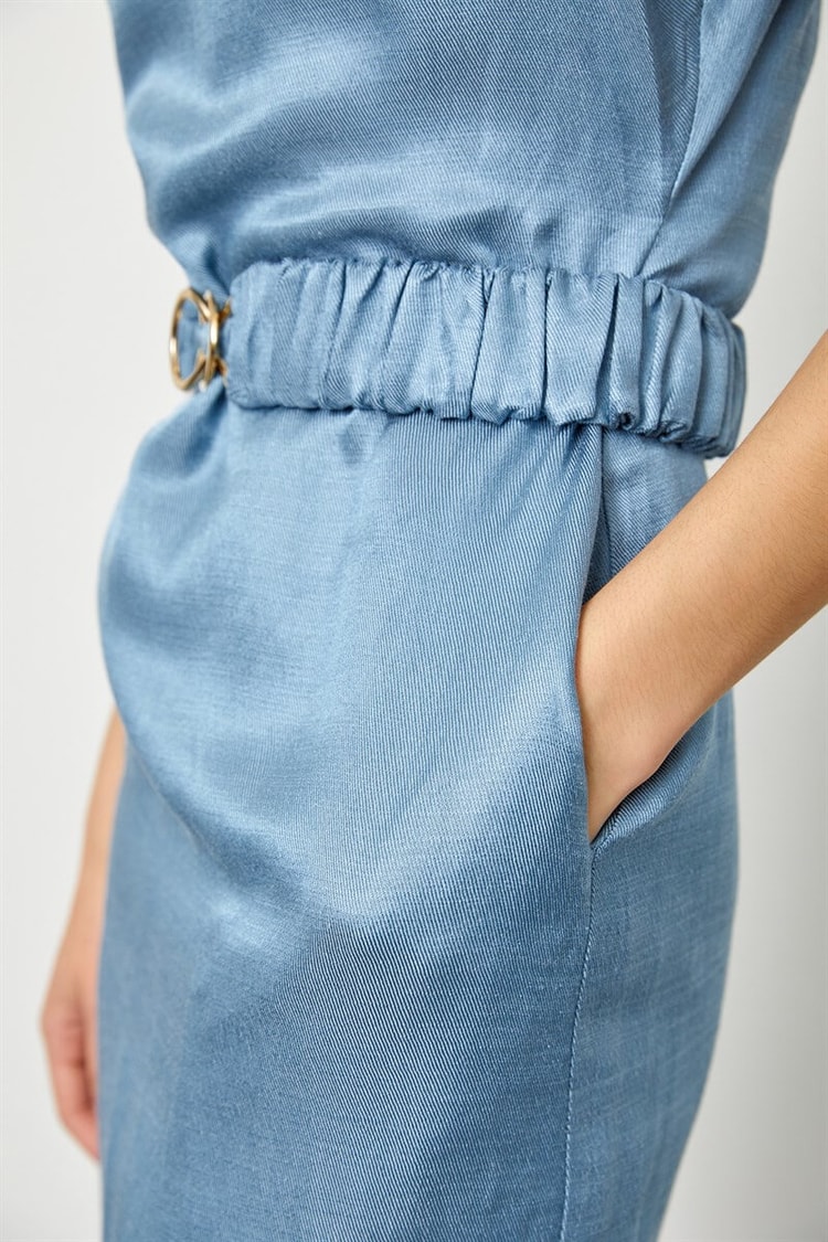 Tozlu Mavi Keten Rayon Kemerli Parlak ElbiseST060S4097601