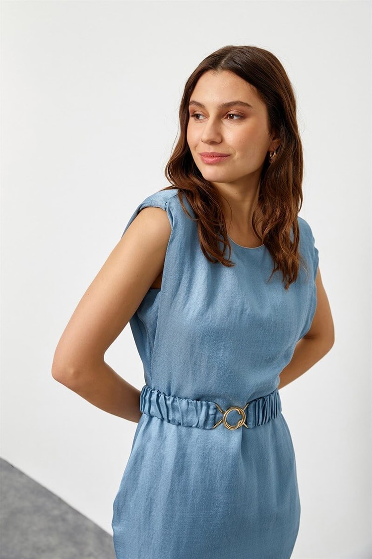 Tozlu Mavi Keten Rayon Kemerli Parlak ElbiseST060S4097601