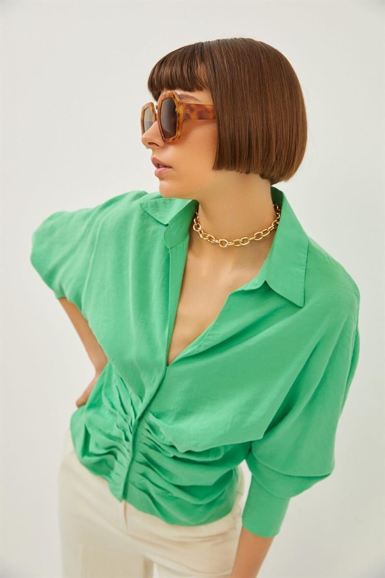 Yeşil Drape Detaylı V Yaka GömlekST070S55282001