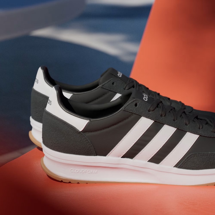 Adıdas Ih8585 Run 70S 2.0 10.1604 Cblack/Ftwwht/Ftwwht Mrd Yuruyus Ayakkabısı