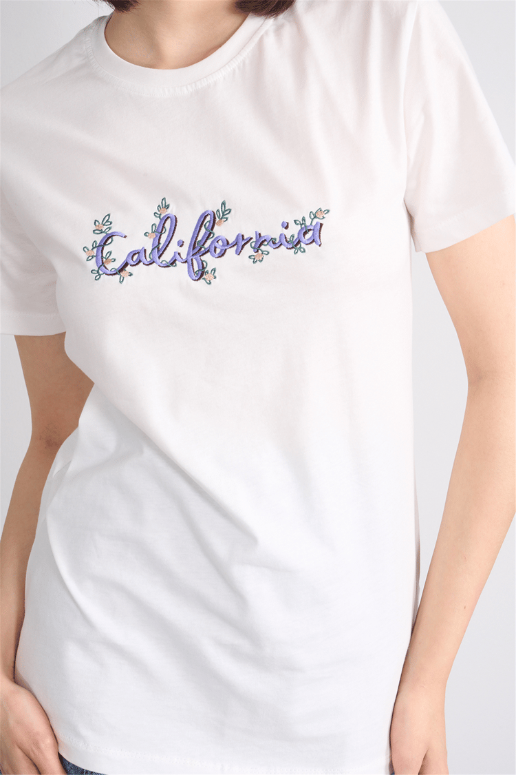 C.K Y26 8954 Fithit Byn B.Yk Regular Nakışlı T-shirt Krem