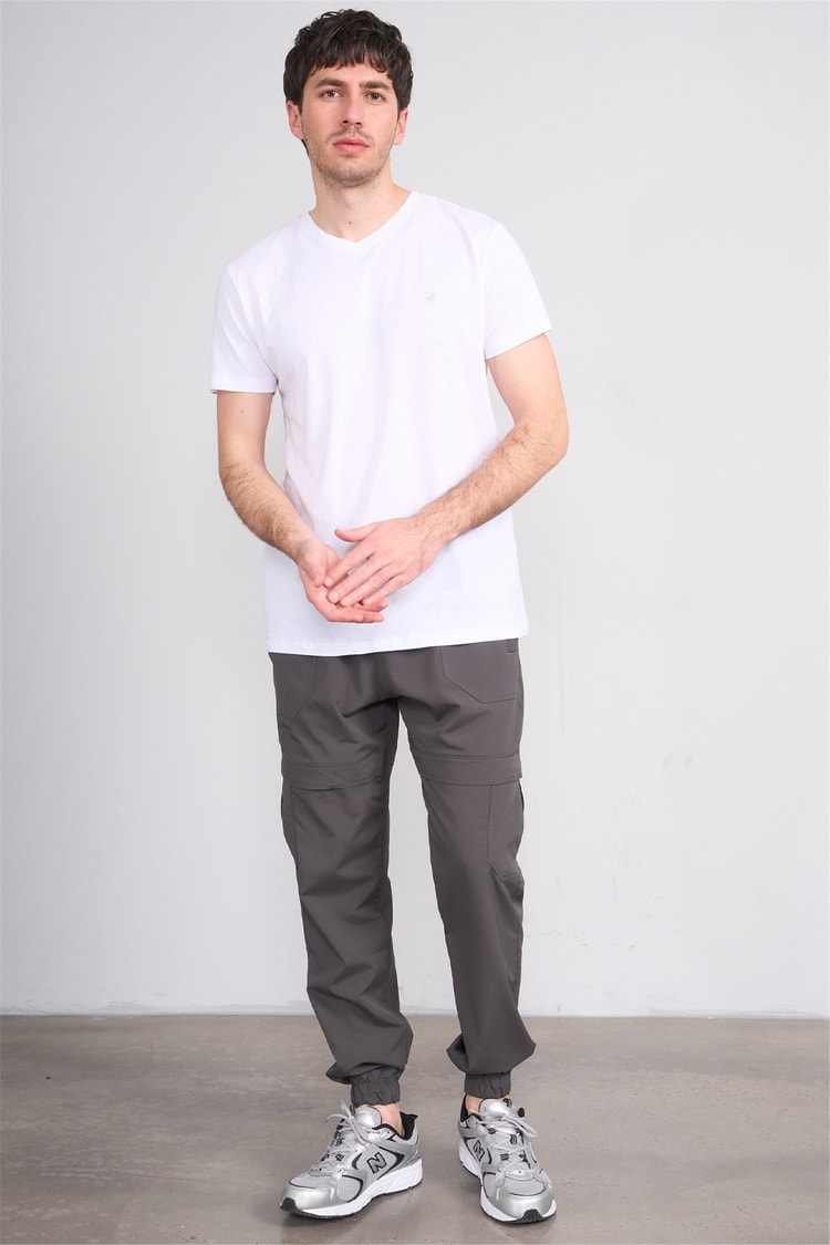 Çetinkaya Chester Polo 4505 V Yaka Slimfit Nakışlı T-shirt Beyaz