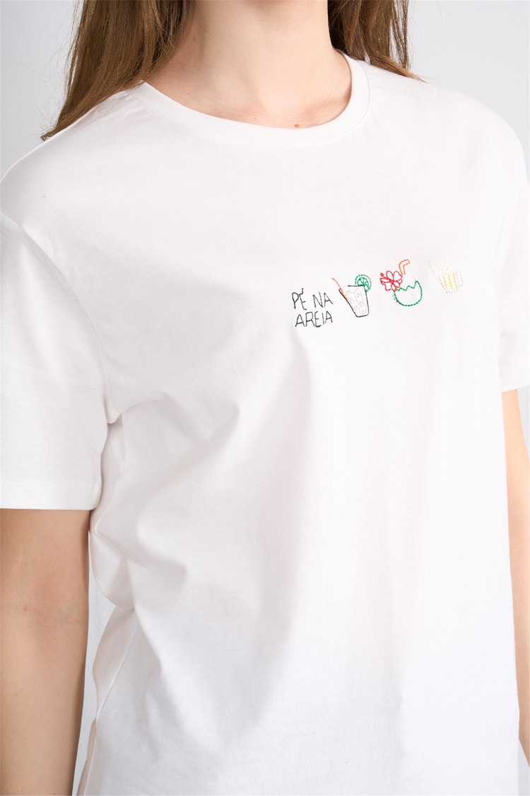 Çetinkaya Fithit 8951 Bayan Bisiklet Yaka Penye Regular Nakışlı T-shirt Krem
