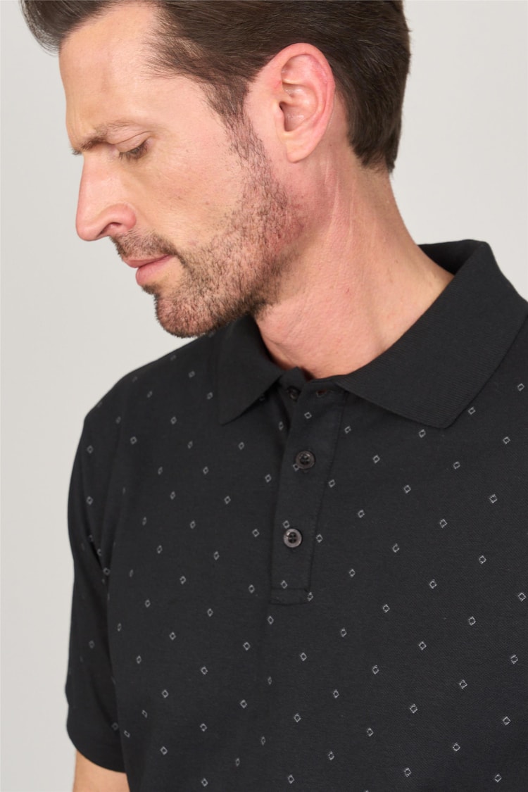 Çetinkaya Mentality 4136 Polo Yaka Rejenere Pike Metraj Baskı Regular T-Shirt Siyah