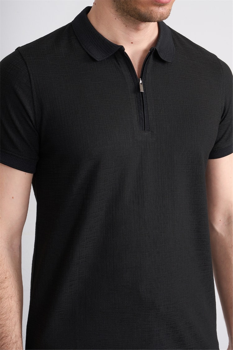 Çetinkaya Mentality 4601 Fermuarlı Polo Yaka Regular Modelli T-shirt Siyah
