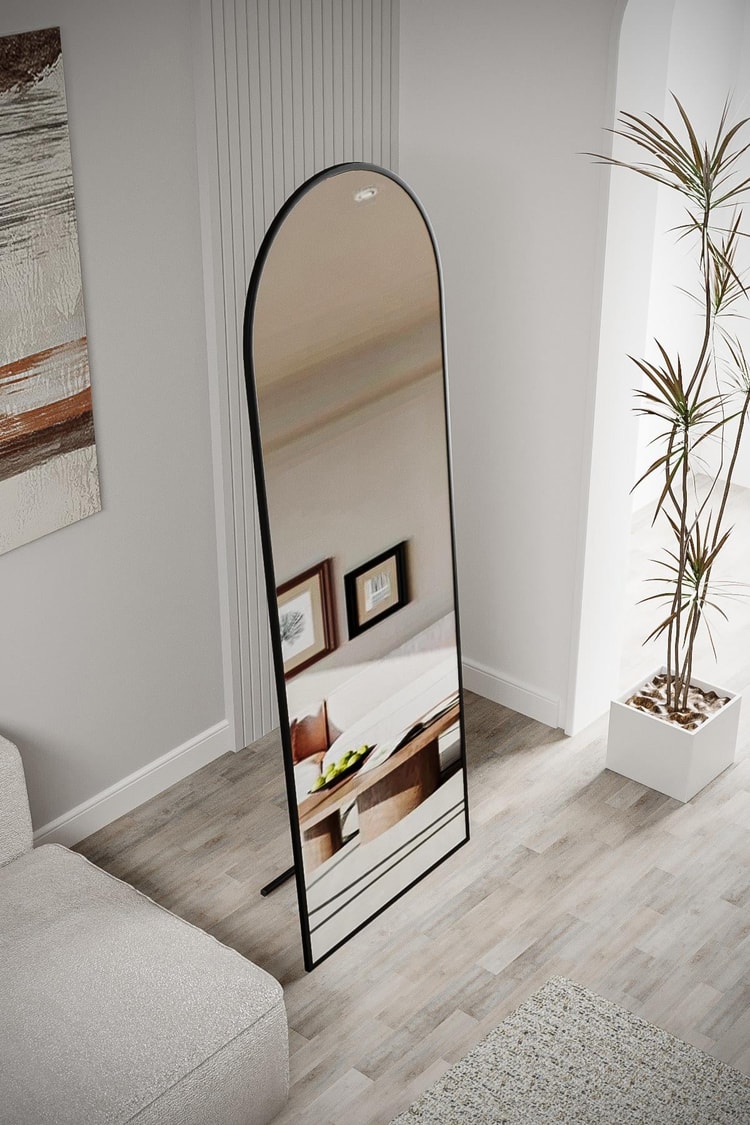 Evdemo Pamir Siyah Metal Çerçeveli Ayaklı Oval Boy Aynası 180x60 Cm