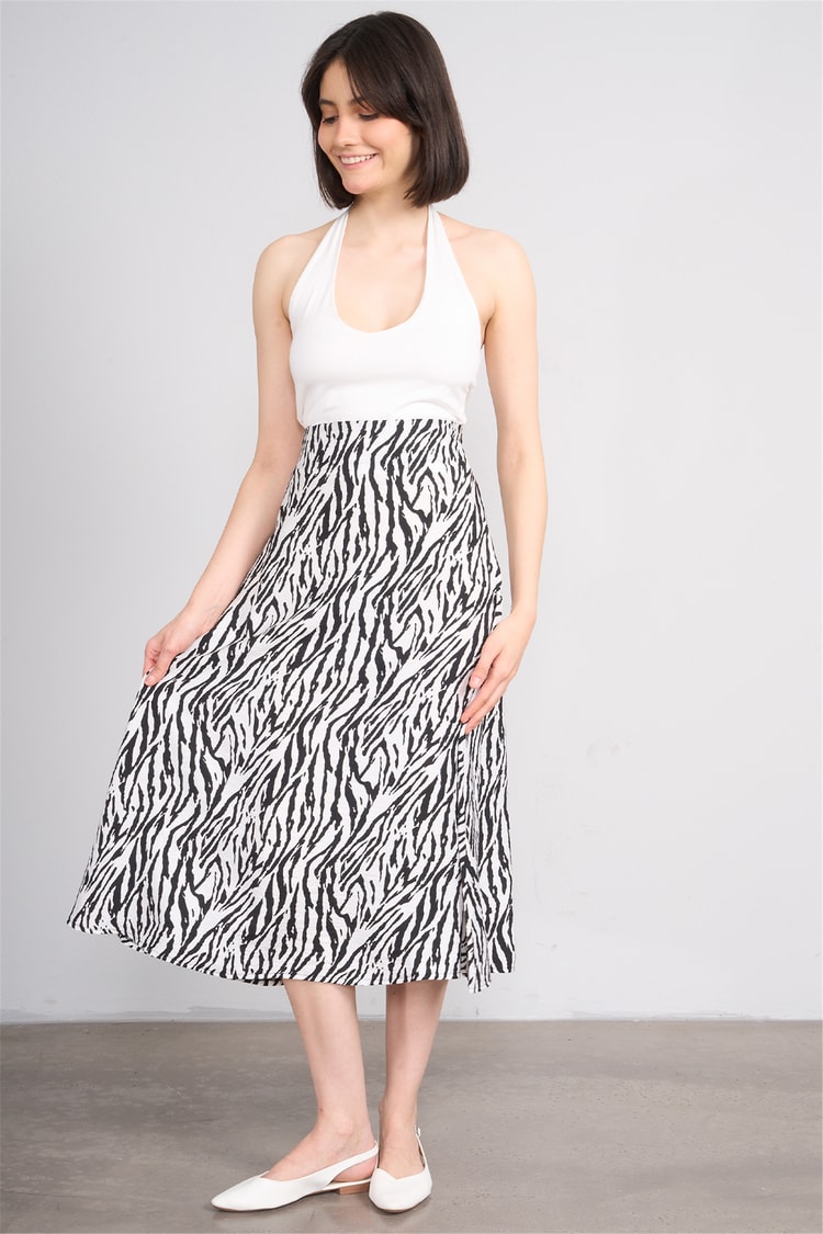 Fithit 4652 Bayan Viskon Regular Çan Etek Beyaz Üzeri Zebra Desen